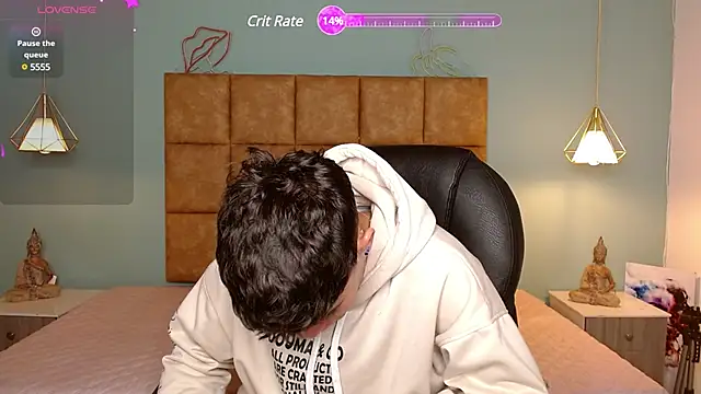 AlejooTwink online show from 03/17/25, 12:53