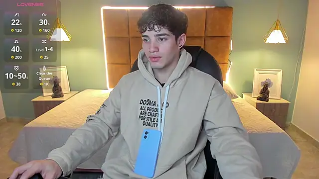 AlejooTwink online show from 11/10/25, 02:49