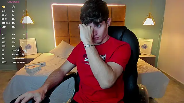 AlejooTwink online show from 09/28/25, 01:12