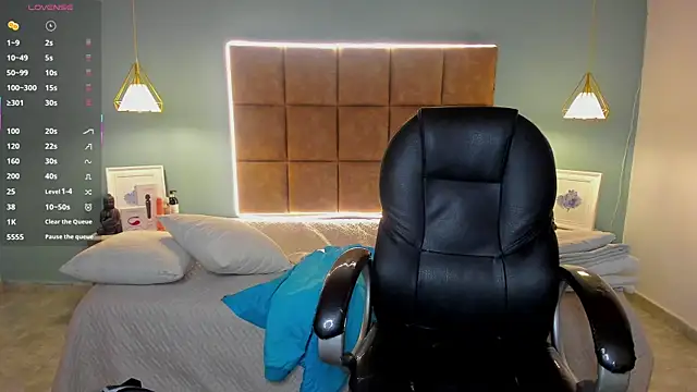 AlejooTwink online show from 10/04/25, 04:47