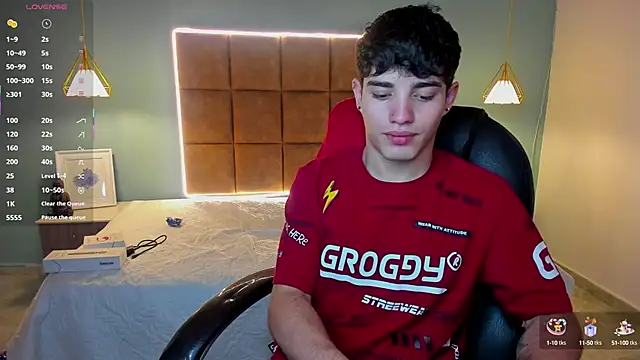 AlejooTwink online show from 09/26/25, 04:30