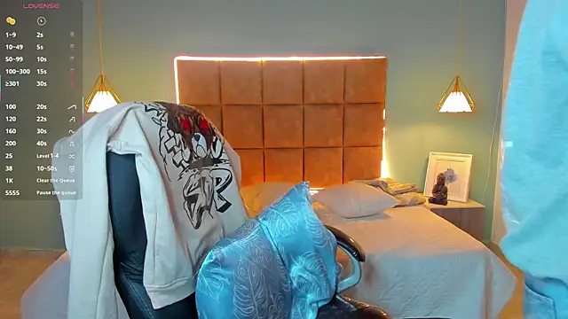 AlejooTwink online show from 10/12/25, 01:51