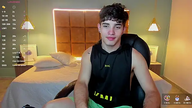 AlejooTwink online show from 09/24/25, 11:32