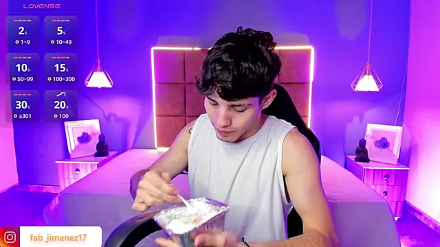 AlejooTwink online show from 04/01/26, 01:52