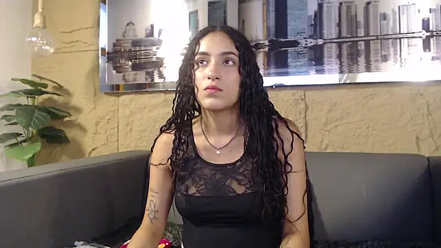 Layla 707 online show from 03/02/26, 08:38