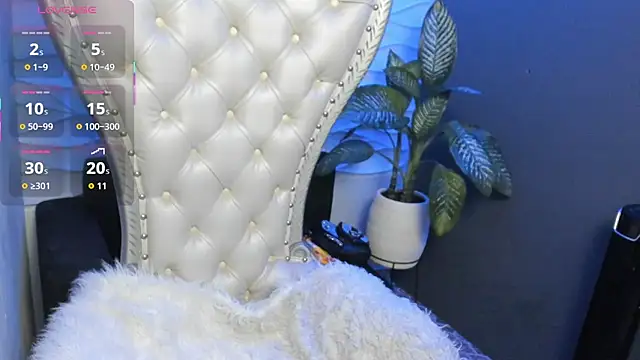 Layla 707 online show from 09/18/25, 11:41