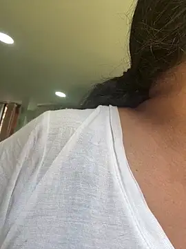 siri duque online show from 10/05/25, 03:47