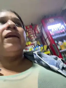 Snapshot of siri_duque chatting on 07/12/26, 03:40 siri duque online show from 07/12/26, 03:40