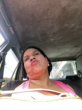 siri duque online show from 04/28/26, 07:51