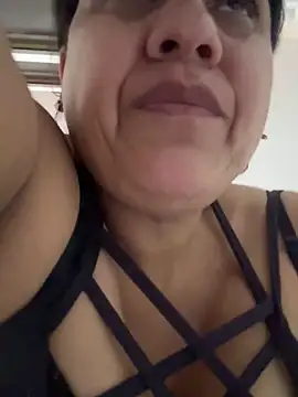 siri duque online show from 02/02/26, 04:06