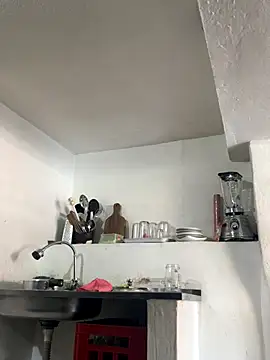 siri duque online show from 11/08/25, 12:52