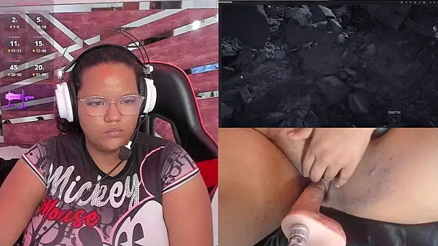 MhiaRey online show from 10/31/25, 01:19