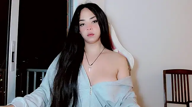 Kylie martinez online show from 01/17/25, 04:39