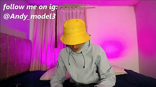 Yellowpokemon23 online show from 07/14/26, 01:16