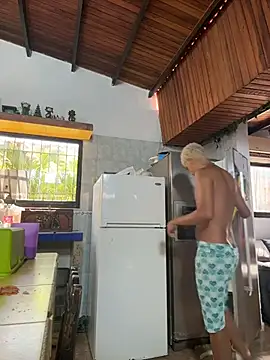 Leo bunny hot online show from 11/02/25, 06:13