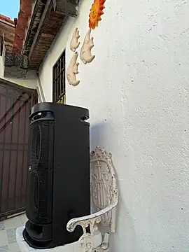 Leo bunny hot online show from 10/25/25, 08:20