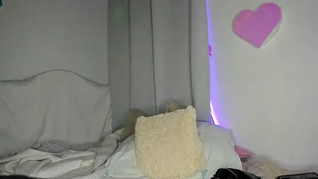 Leo bunny hot online show from 03/17/26, 07:00