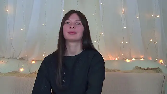 Snapshot of AlexandraBloom chatting on 02/25/26, 06:19 AlexandraBloom online show from 02/25/26, 06:19