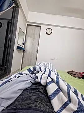 vivanpraj999 online show from 11/08/25, 03:48