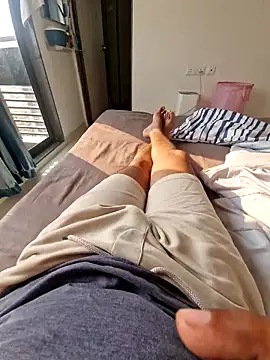 vivanpraj999 online show from 11/26/25, 03:39