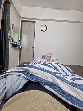 vivanpraj999 online show from 11/23/25, 02:27