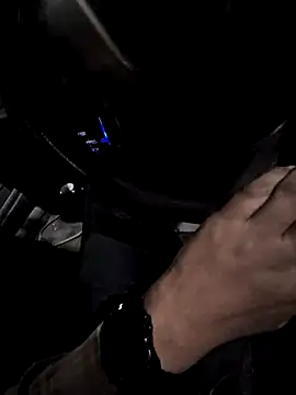 vivanpraj999 online show from 12/21/24, 04:46