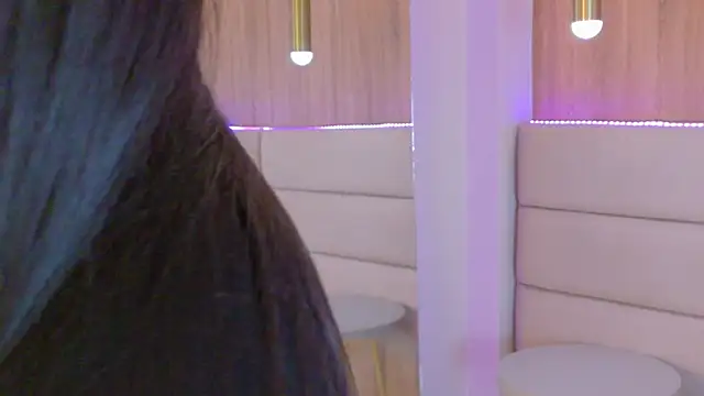 Snapshot of AnabelleRay chatting on 12/19/25, 08:33 AnabelleRay online show from 12/19/25, 08:33