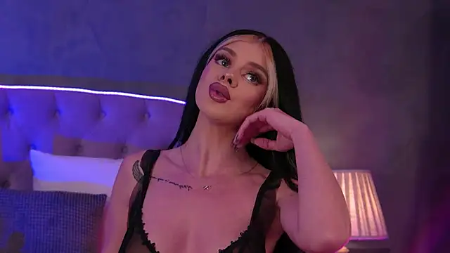 IvyRaven online show from 11/07/25, 07:40