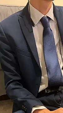 kimkim123123 online show from 10/06/25, 12:28