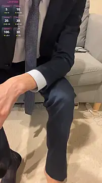 kimkim123123 online show from 10/22/25, 12:59