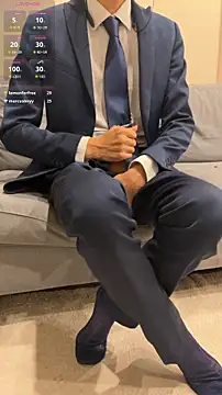 kimkim123123 online show from 09/15/25, 11:43