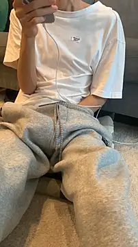 kimkim123123 online show from 10/25/25, 04:22