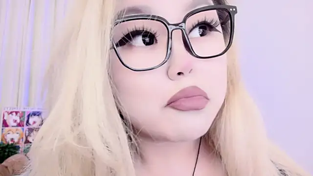 Snapshot of amelia_sunlight chatting on 03/12/25, 11:22 amelia sunlight online show from 03/12/25, 11:22