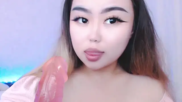 amelia sunlight online show from 06/18/26, 04:56