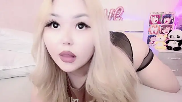 Snapshot of amelia_sunlight chatting on 02/20/25, 12:30 amelia sunlight online show from 02/20/25, 12:30