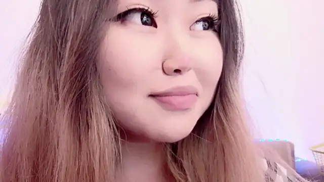 Snapshot of amelia_sunlight chatting on 03/24/26, 03:01 amelia sunlight online show from 03/24/26, 03:01