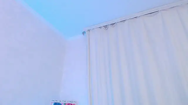 amelia sunlight online show from 06/24/26, 03:43