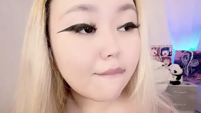 Snapshot of amelia_sunlight chatting on 02/28/25, 01:05 amelia sunlight online show from 02/28/25, 01:05