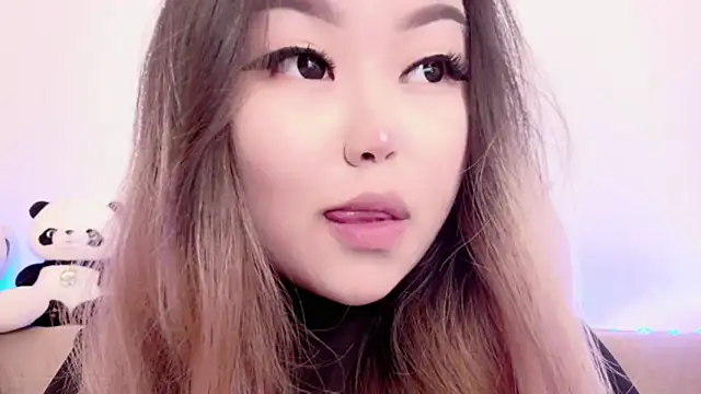 Snapshot of amelia_sunlight chatting on 03/19/26, 03:23 amelia sunlight online show from 03/19/26, 03:23