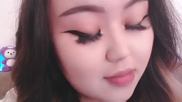 Snapshot of amelia_sunlight chatting on 04/28/26, 04:00 amelia sunlight online show from 04/28/26, 04:00