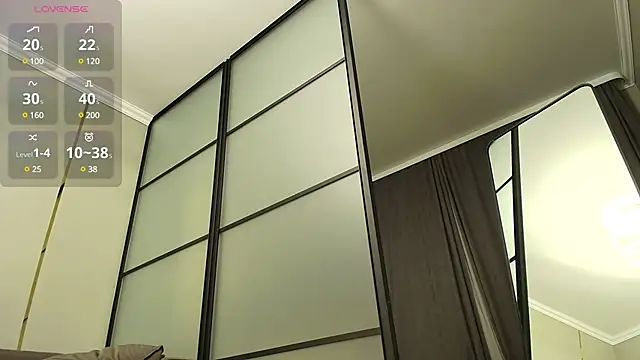 Snapshot of as_eva chatting on 01/19/25, 10:39 as eva online show from 01/19/25, 10:39