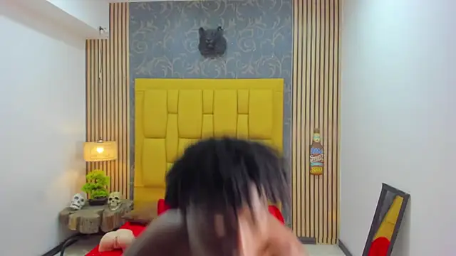 Snapshot of chimi88 chatting on 11/20/25, 11:22 chimi88 online show from 11/20/25, 11:22