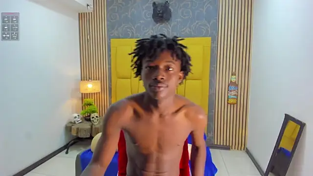 Snapshot of chimi88 chatting on 12/03/25, 12:37 chimi88 online show from 12/03/25, 12:37