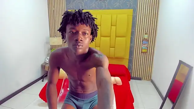 Snapshot of chimi88 chatting on 11/22/25, 11:20 chimi88 online show from 11/22/25, 11:20