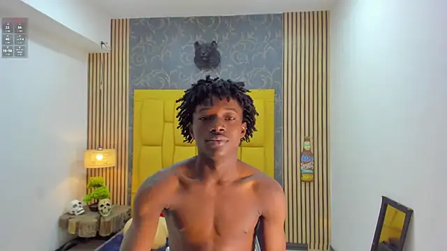 Snapshot of chimi88 chatting on 12/02/25, 01:02 chimi88 online show from 12/02/25, 01:02