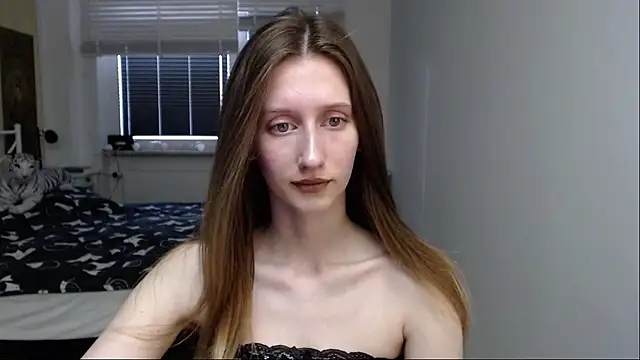 LUNA delight online show from 03/23/26, 06:35