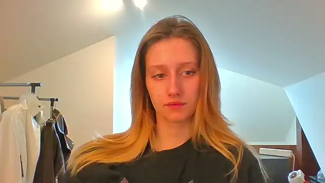 LUNA delight online show from 02/26/25, 07:45