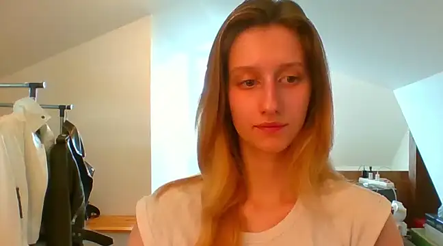 LUNA delight online show from 02/21/25, 10:50