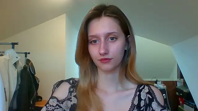 LUNA delight online show from 01/24/25, 02:41