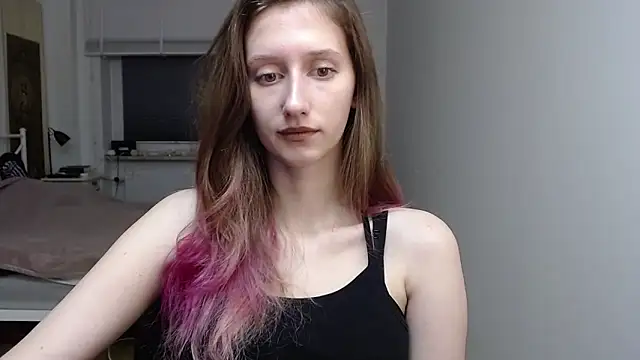 LUNA delight online show from 12/03/25, 06:36